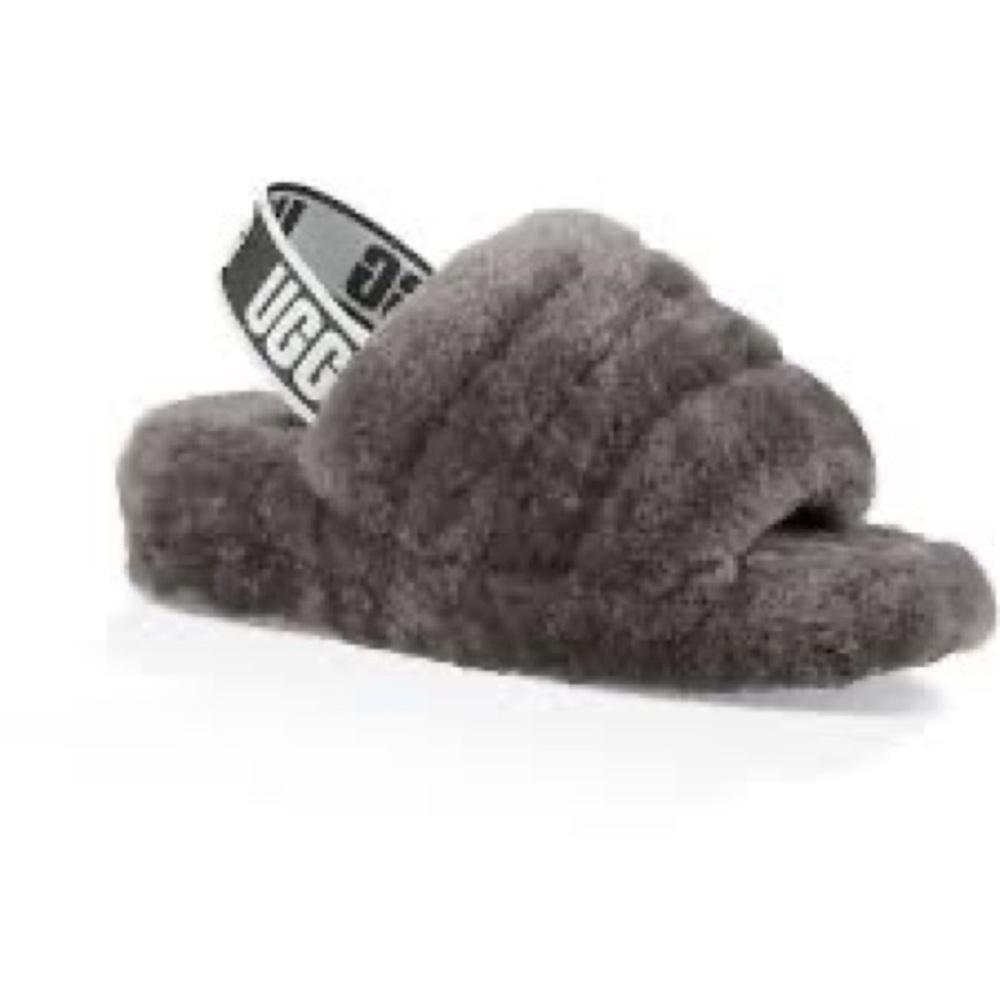 BRAND NEW UGG PLATFORM SLIPPERS